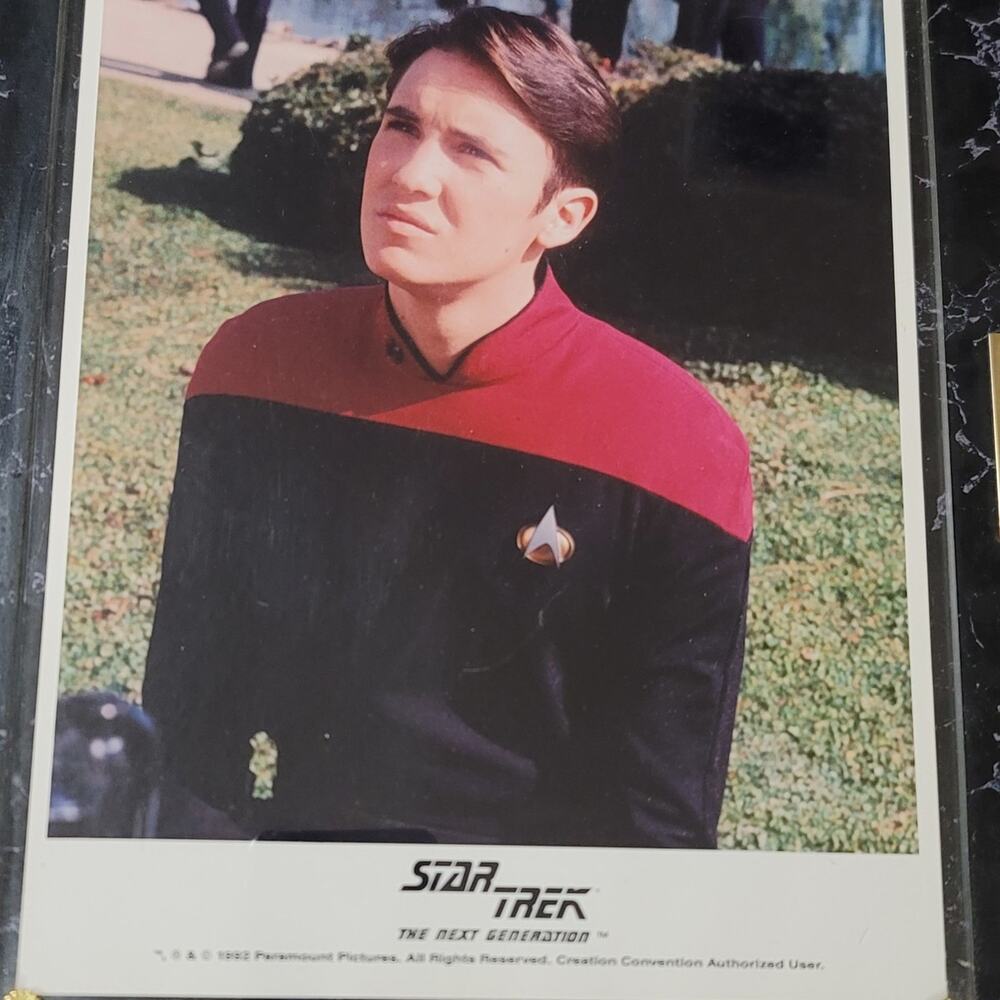 Vtg 1992 Paramount Pictures Star Trek The Next Generation Wesley Crusher Plaque - Picture 2 of 6